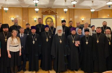 В Москве вручили награды ответственным за книгораспространение в епархиях