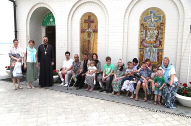 Храм преподобного Сергия Радонежского встречает гостей