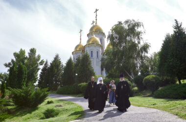 Гости Волгоградской епархии посетили Мамаев курган
