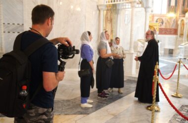 Команда Первого канала побывала в Александро-Невском кафедральном соборе