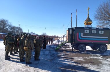 Походный храм преподобного Сергия Радонежского доставлен в учебный центр Волгоградского гарнизона