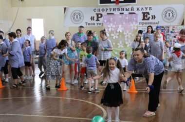 Праздник в честь Дня семьи, любви и верности прошёл в Сарептском благочинии