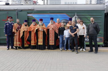 Духовенство Волгоградской епархии приняло участие в патриотической акции «Единство в памяти. Сила в подвиге»