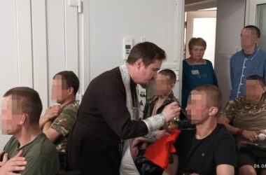 Главная поддержка воинов – это Причастие и молитва