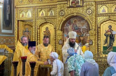 Митрополит Феодор совершил Литургию в день своего рождения