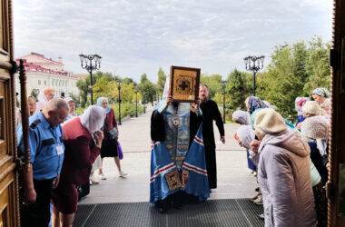 В Волгоградскую епархию прибыла икона Божией Матери «Купятицкая» из Беларуси