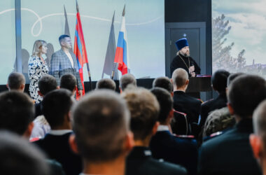 Священнослужитель принял участие в торжественной церемонии награждение победителей Всероссийской спартакиады казачьей молодежи