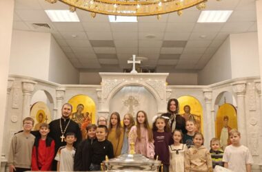 Учащиеся лицея пришли в гости к воспитанникам воскресной школы Александро-Невского кафедрального собора