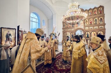 Престольный праздник Свято-Никольского храма на Тулака возглавил митрополит Феодор