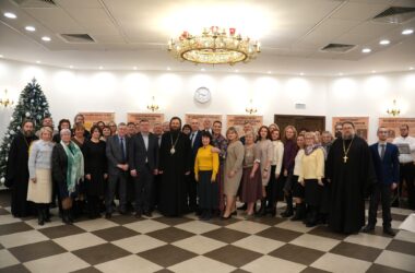 Митрополит Феодор встретился с сотрудниками ВГСПУ