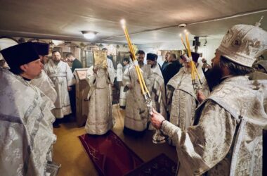 В храме великомученицы Екатерины совершено архиерейское богослужение