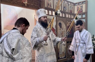 Митрополит Феодор совершил богослужения Родительской субботы