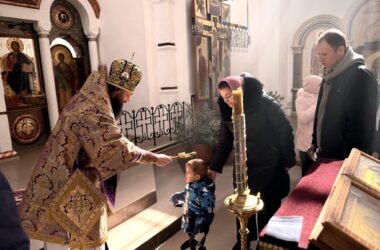 Митрополит Феодор совершил Литургию во 2-ю Неделю Великого поста