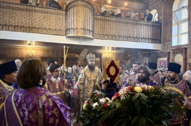 В храме святого праведного Иоанна Кронштадтского совершено архиерейское богослужение