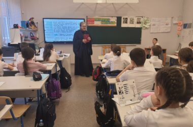 Школьники узнают о Библии