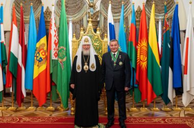 Губернатор Андрей Иванович Бочаров удостоен Патриаршей награды