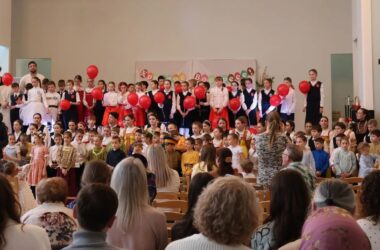 В епархиальном Центре семейного образования состоялся Пасхальный праздник