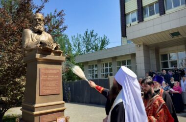 Митрополит Феодор освятил памятник святителю Луке на территории «Пансионата Благодать»